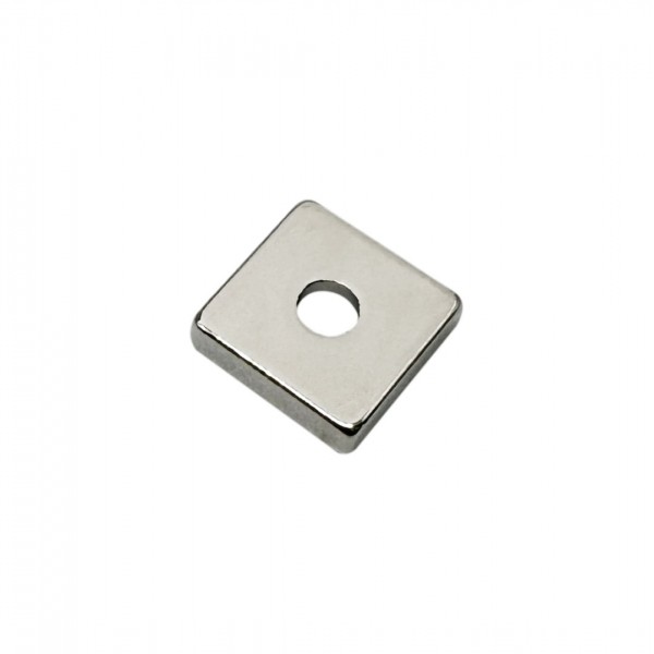 XMP Neodymium Magnet 15x15x4mm - with 4.5mm Countersunk Mounting Holes - N35